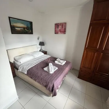 B Garden E-9 * Fethiye